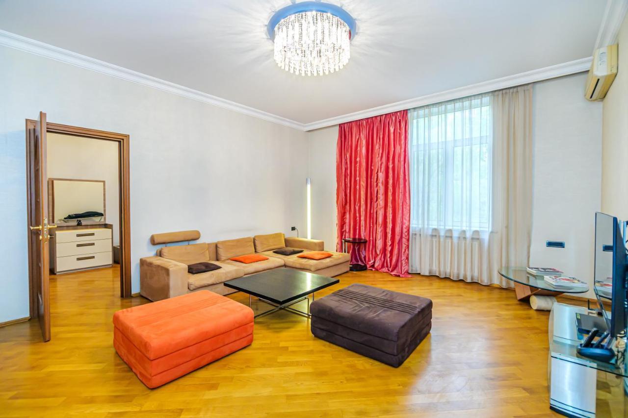 Vip Apartamen Nizami Street Lejlighed Baku Eksteriør billede
