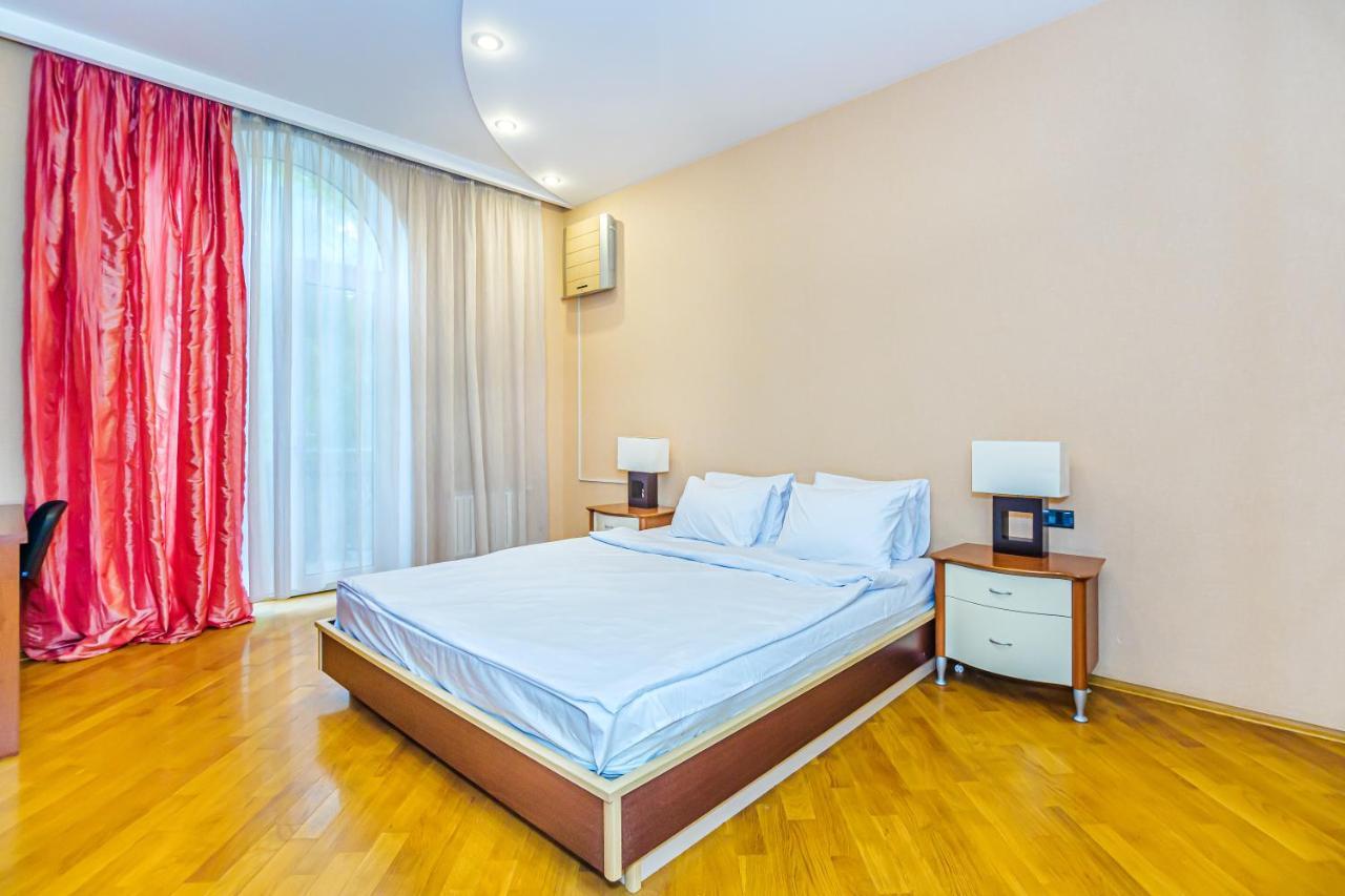 Vip Apartamen Nizami Street Lejlighed Baku Eksteriør billede