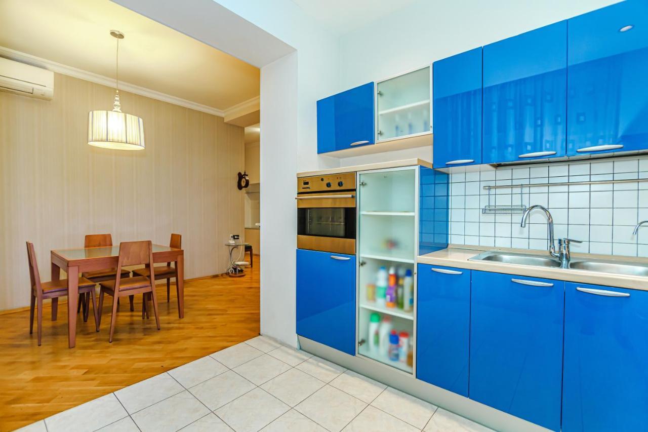 Vip Apartamen Nizami Street Lejlighed Baku Eksteriør billede