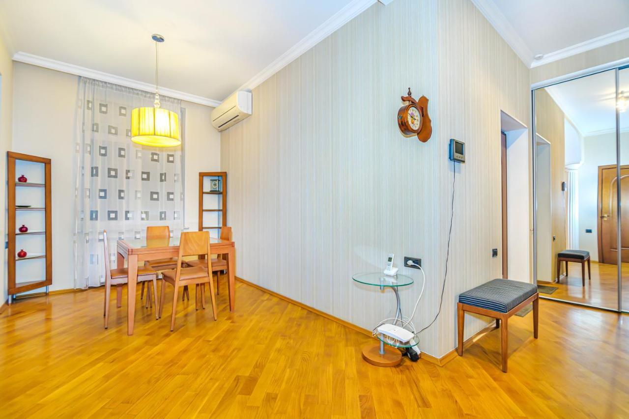 Vip Apartamen Nizami Street Lejlighed Baku Eksteriør billede